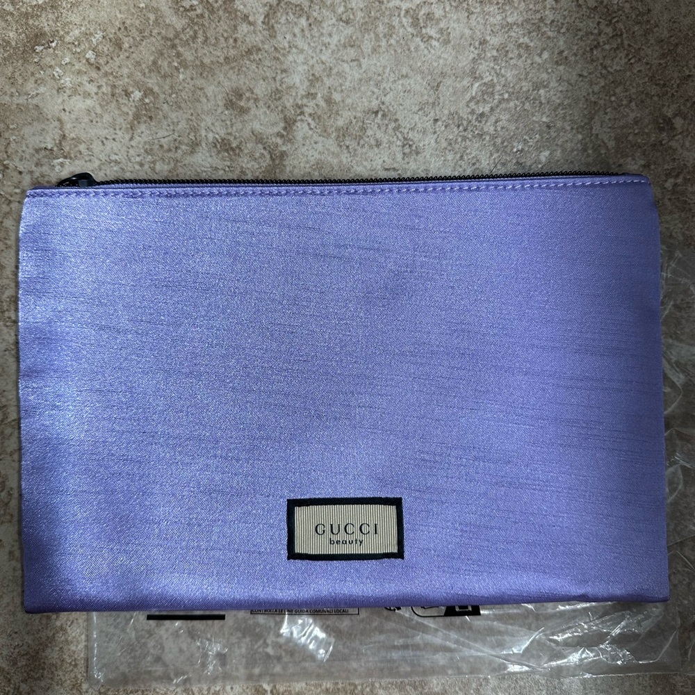 Gucci Flora Pouch Lavender Satin Beauty Bag